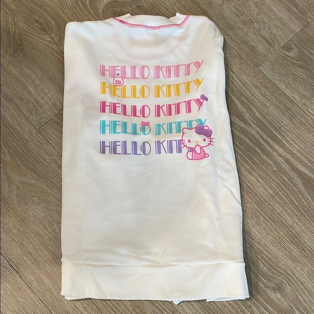 Hello Kitty White and Pink Sweatshirt Sizr M-L